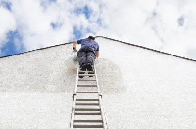 Peinture extérieure à Méréglise — façades et ravalement